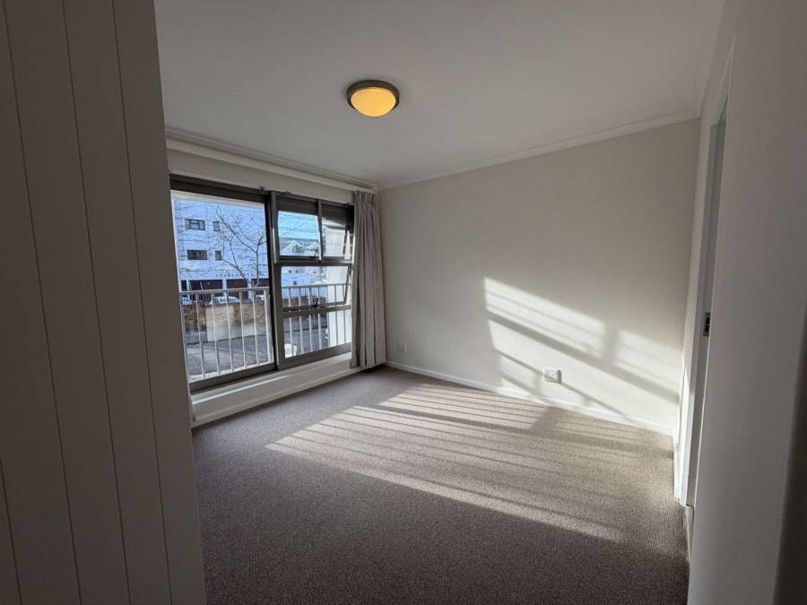To Let 2 Bedroom Property for Rent in Claremont Upper Western Cape